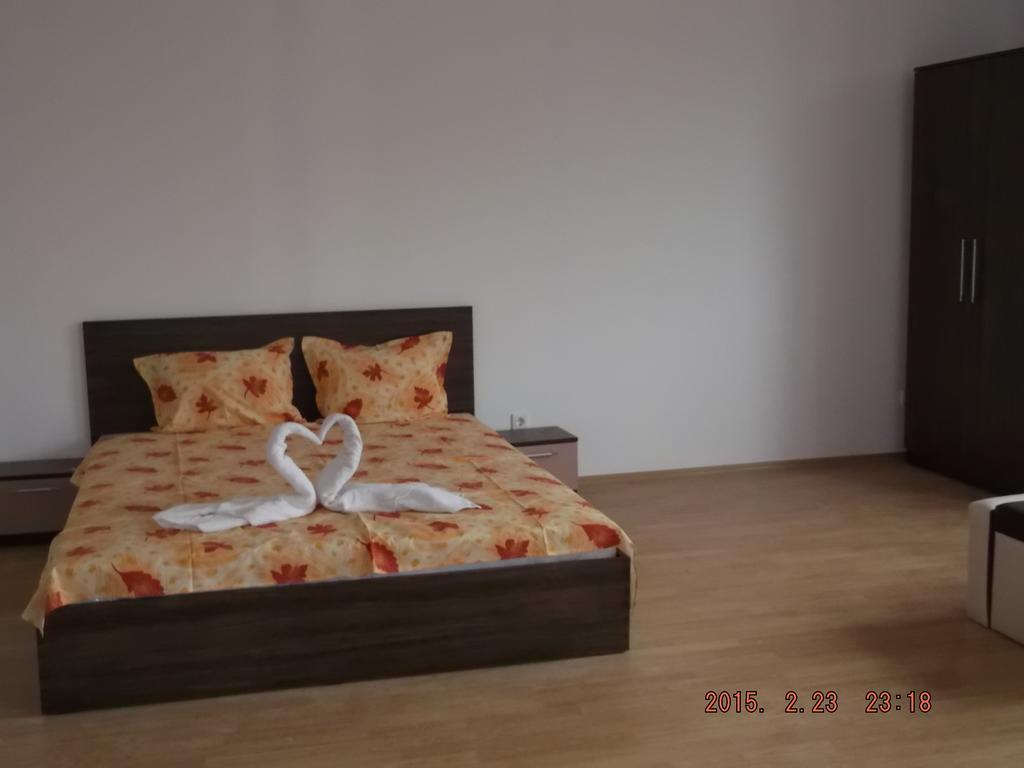 Dima Popova Apartments Tsarevo Oda fotoğraf