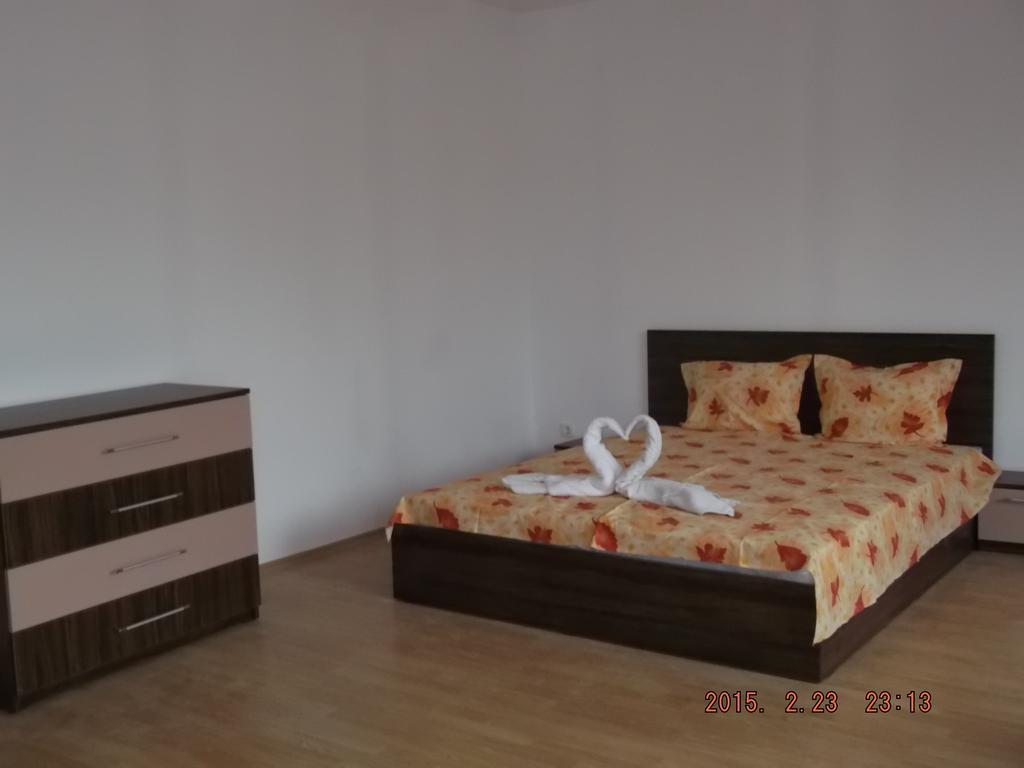 Dima Popova Apartments Tsarevo Oda fotoğraf